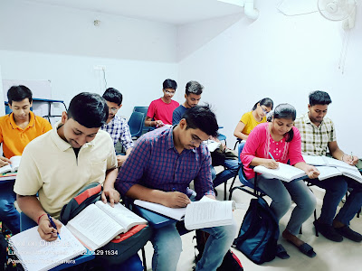 Educare Institute Classroom with students